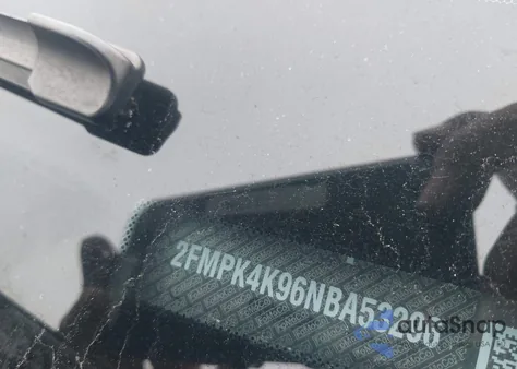 2022 Ford Edge Titanium z USA, uszkodzony, nr VIN 2FMPK4K96NBA53296